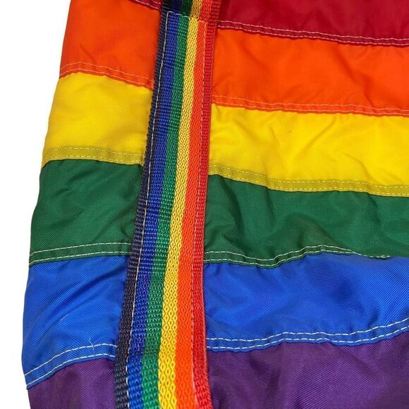Rare Vintage Taylor Made Brand Rainbow Drawstring Bucket Tote Bag - Picture 4 of 12